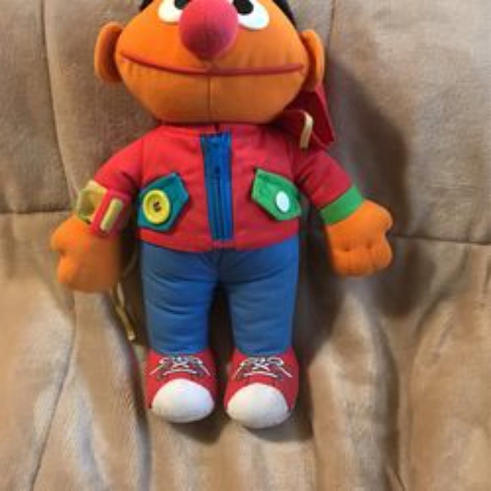 Vintage 1990 Dress Me Up Earnie Doll